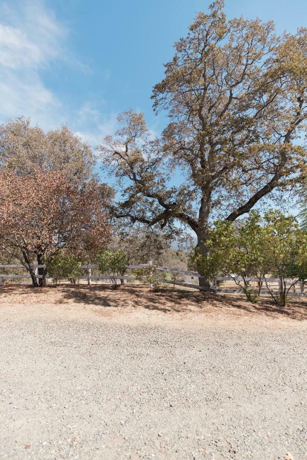 Moon Ranch - A Gateway To Yosemite Villa Mariposa Luaran gambar
